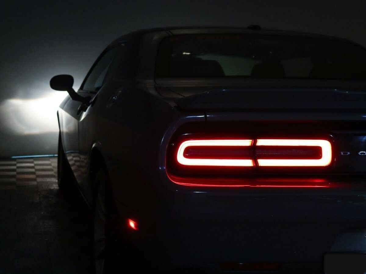 Dodge Challenger с пробегом — 2019 год. Фото: #21