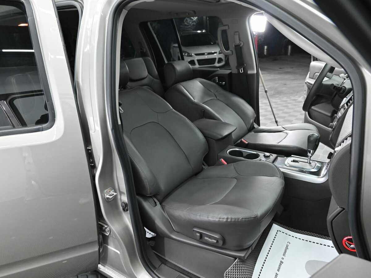 Nissan Pathfinder с пробегом — 2010 год. Фото: #15