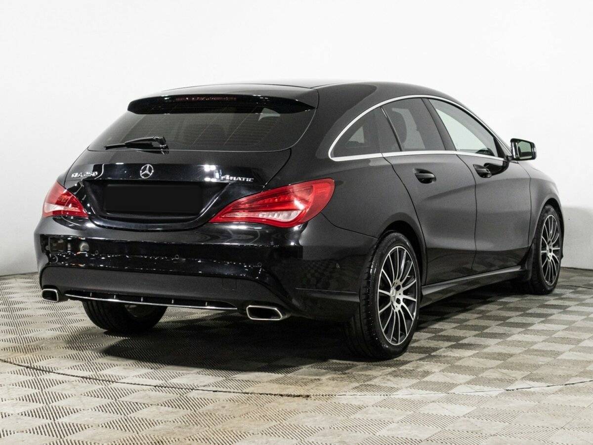 Mercedes-Benz CLA с пробегом — 2015 год. Фото: #4