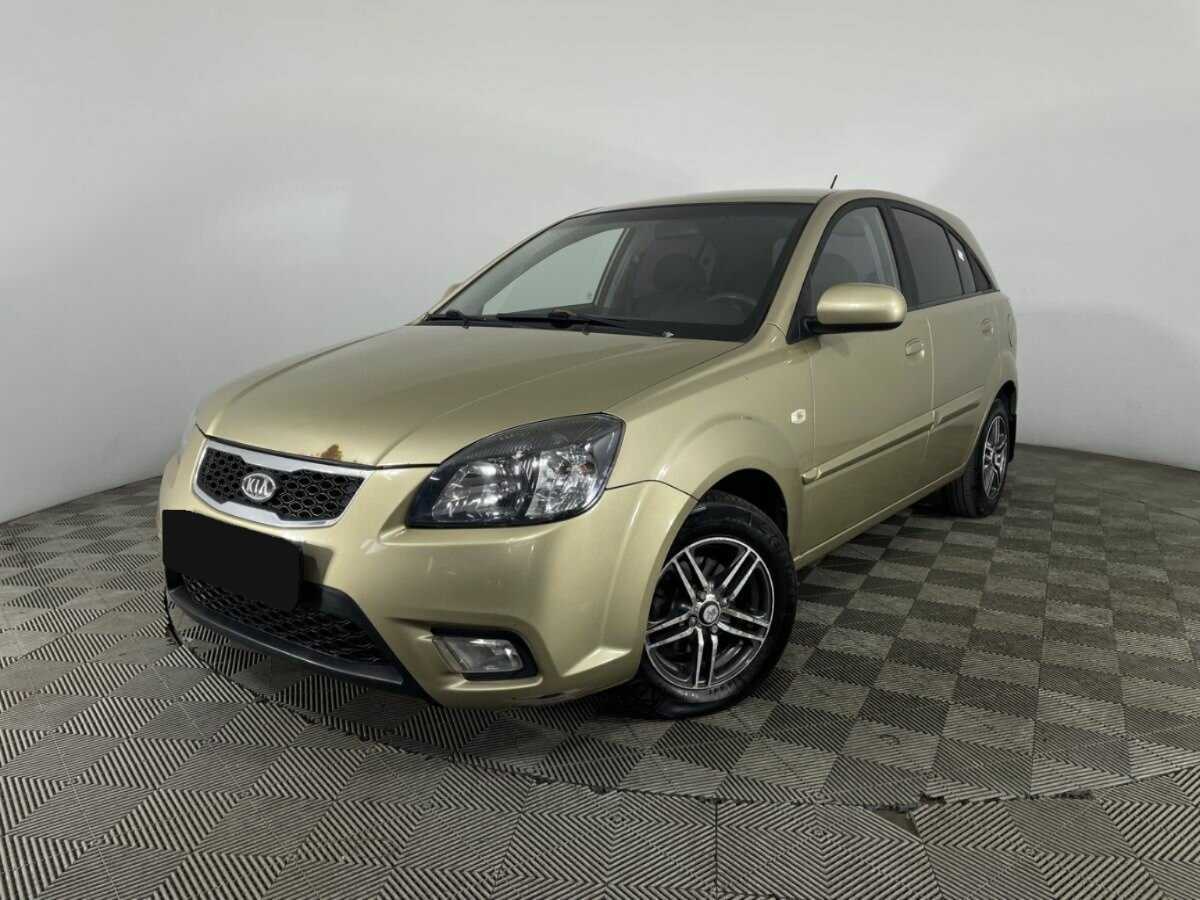 Kia Rio с пробегом — 2010 год. Фото: #0