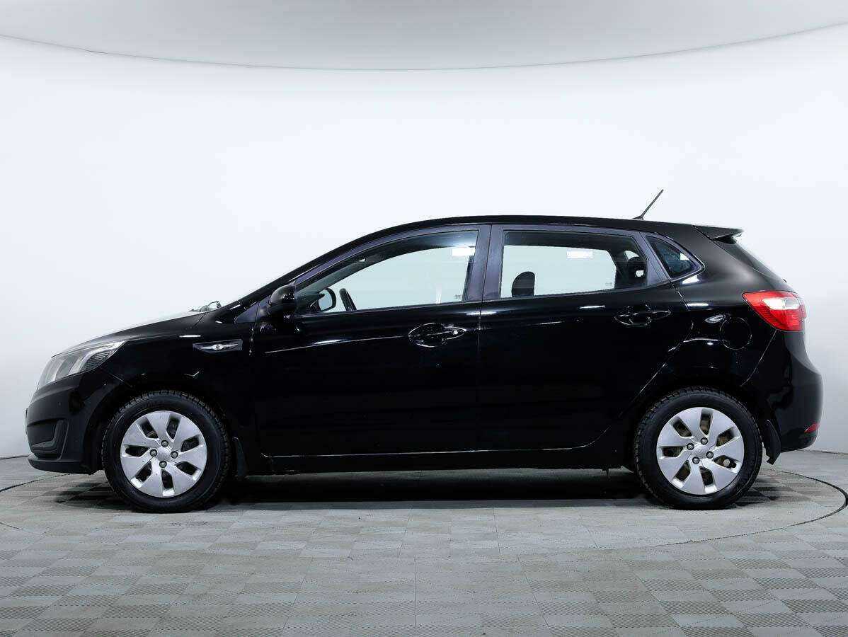 Kia Rio с пробегом — 2012 год. Фото: #6