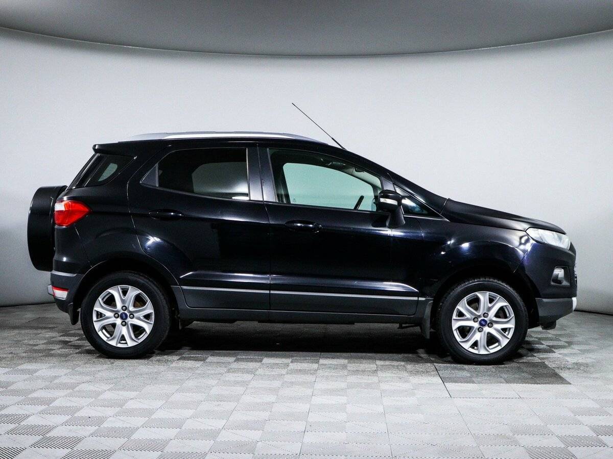 Ford EcoSport с пробегом — 2015 год. Фото: #3