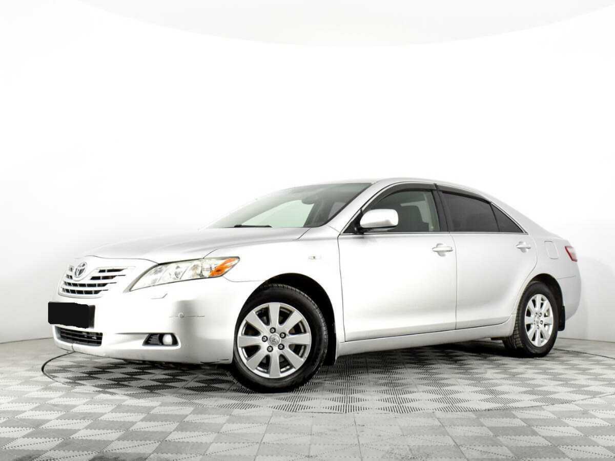 Toyota Camry с пробегом — 2008 год. Посмотреть фото