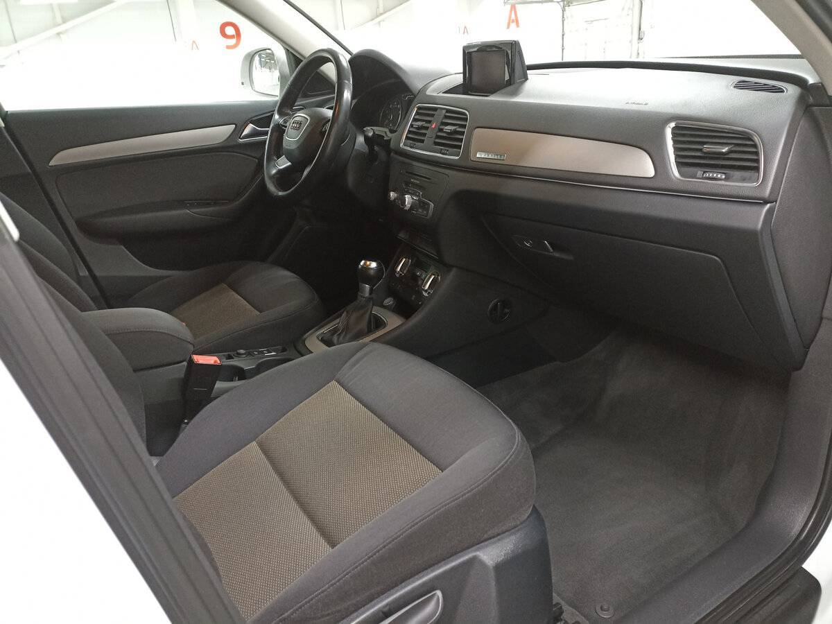 Audi Q3 с пробегом — 2014 год. Фото: #10