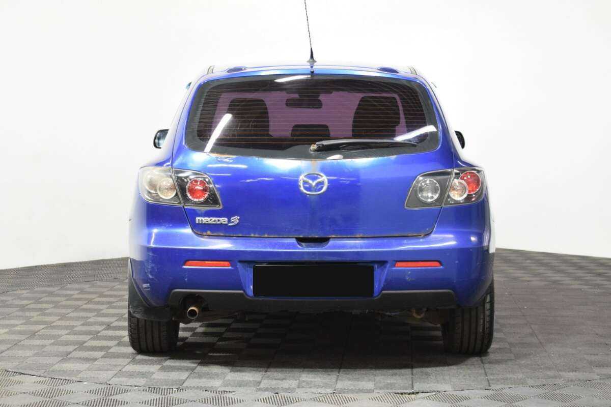 Mazda 3 с пробегом — 2006 год. Фото: #4