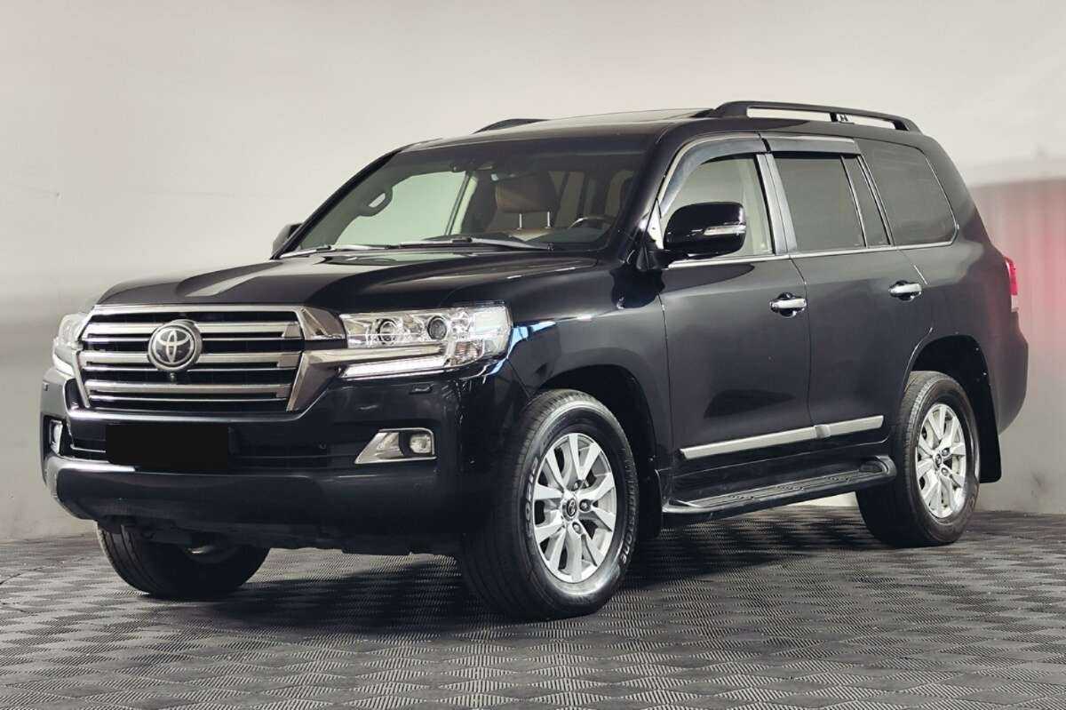 Toyota Land Cruiser с пробегом — 2016 год. Фото: #0