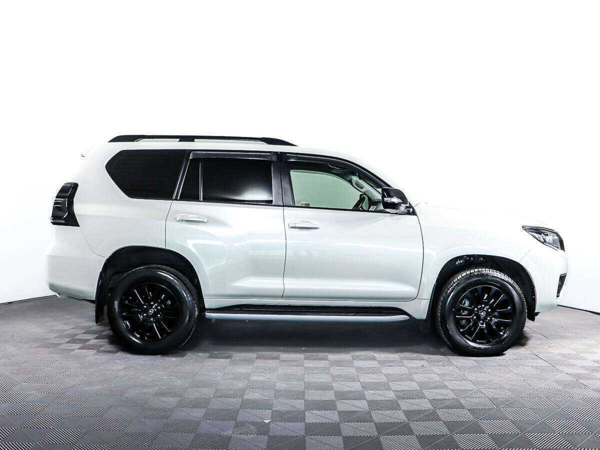 Toyota Land Cruiser Prado с пробегом — 2020 год. Фото: #3