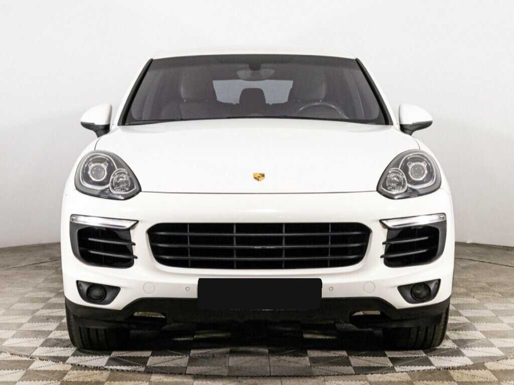 Porsche Cayenne с пробегом — 2015 год. Фото: #1