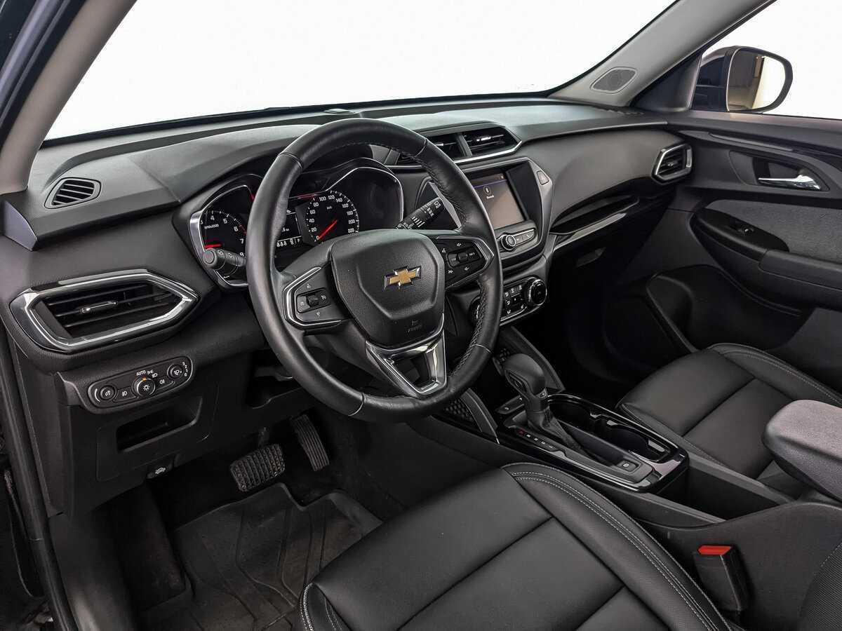 Chevrolet TrailBlazer с пробегом — 2021 год. Фото: #10