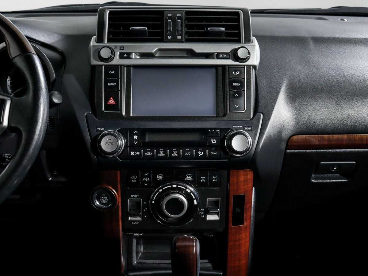 Toyota Land Cruiser Prado с пробегом — 2014 год. Фото: #12