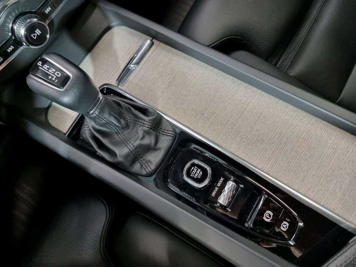 Volvo XC60 с пробегом — 2019 год. Фото: #19