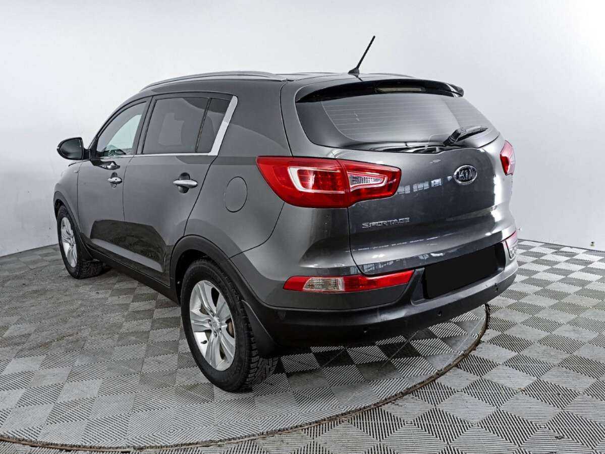 Kia Sportage с пробегом — 2011 год. Фото: #6