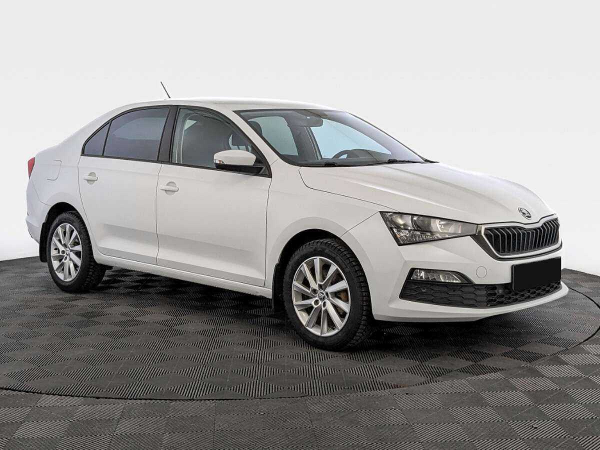 Skoda Rapid с пробегом — 2020 год. Фото: #2