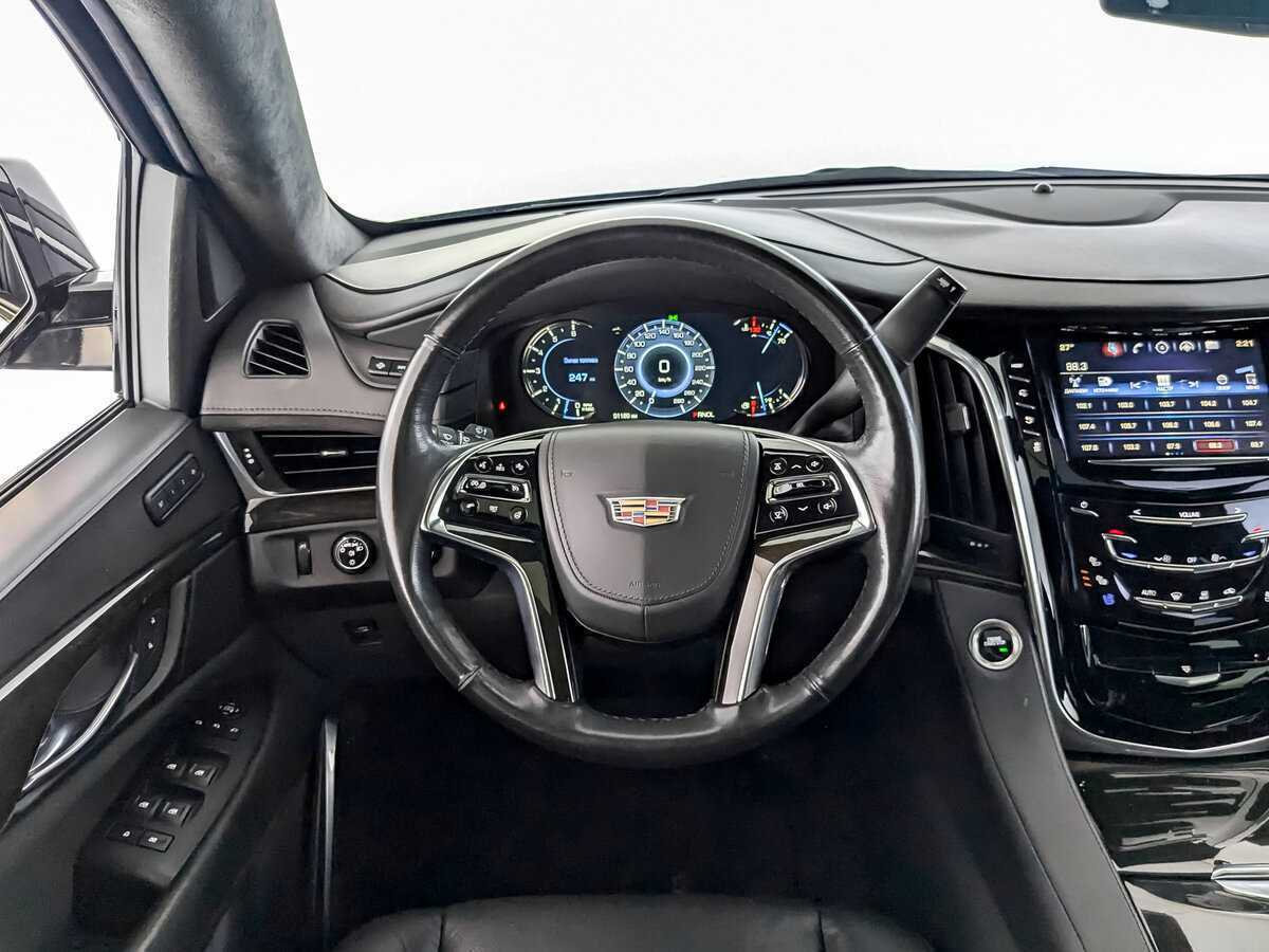 Cadillac Escalade с пробегом — 2020 год. Фото: #18