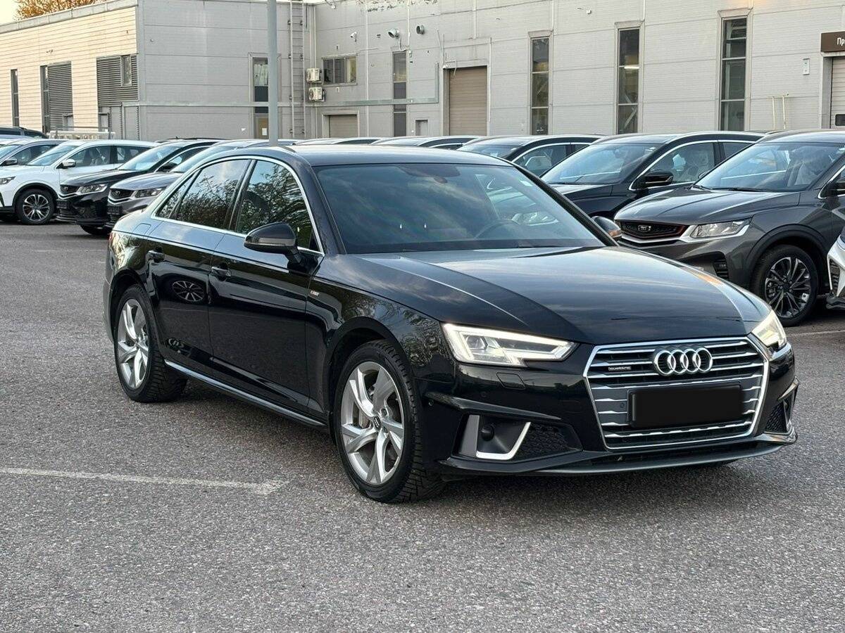 Audi A4 с пробегом — 2018 год. Фото: #1