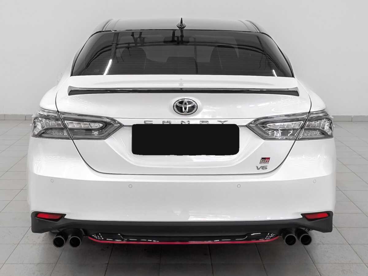 Toyota Camry с пробегом — 2022 год. Фото: #5