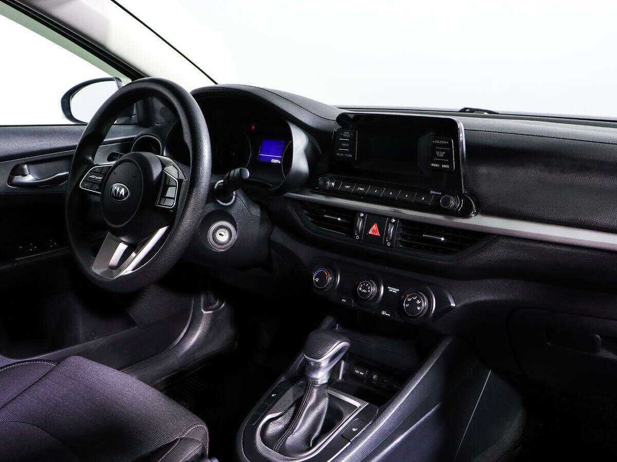 Kia Cerato с пробегом — 2019 год. Фото: #6