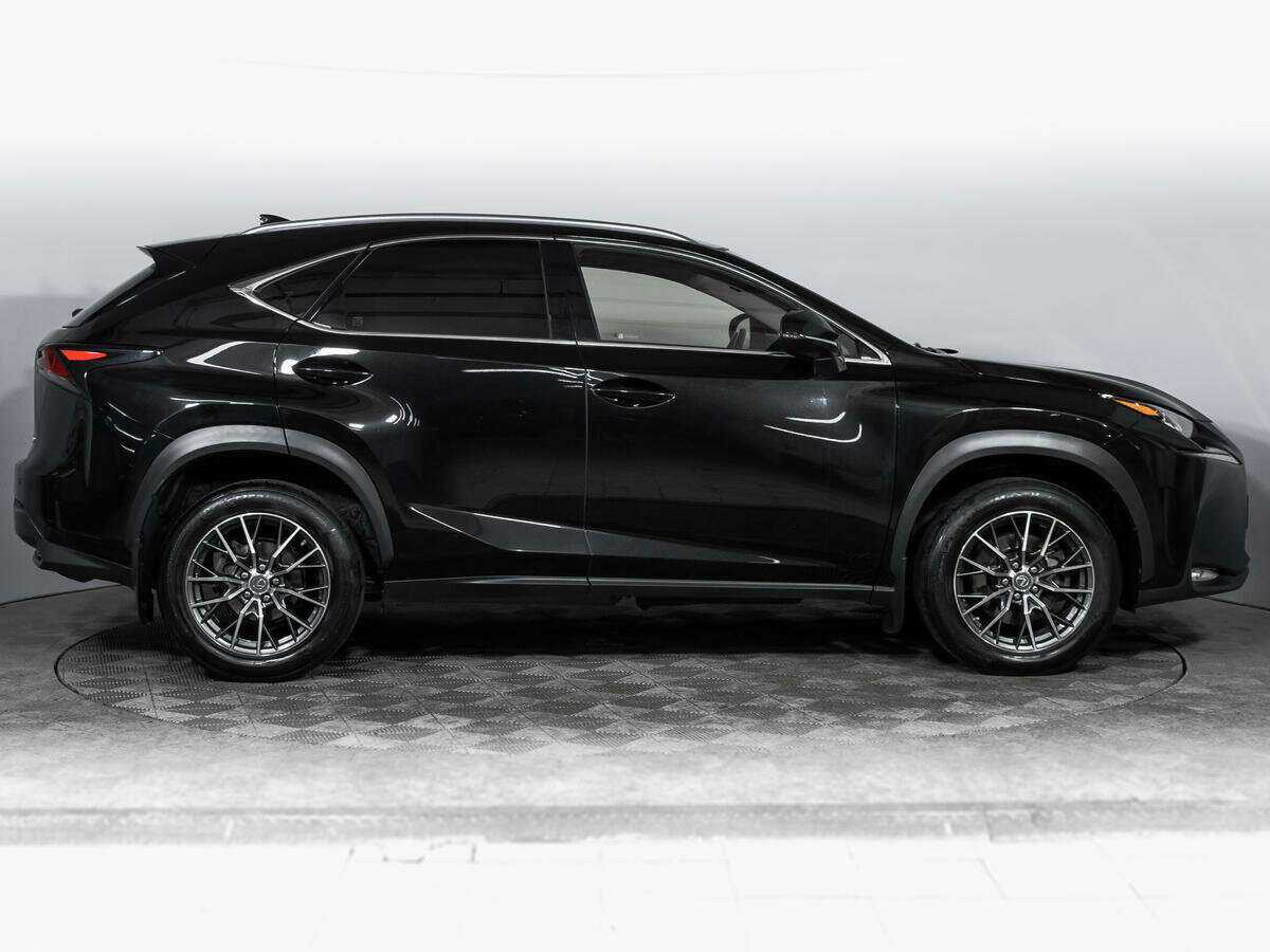 Lexus NX с пробегом — 2015 год. Фото: #3