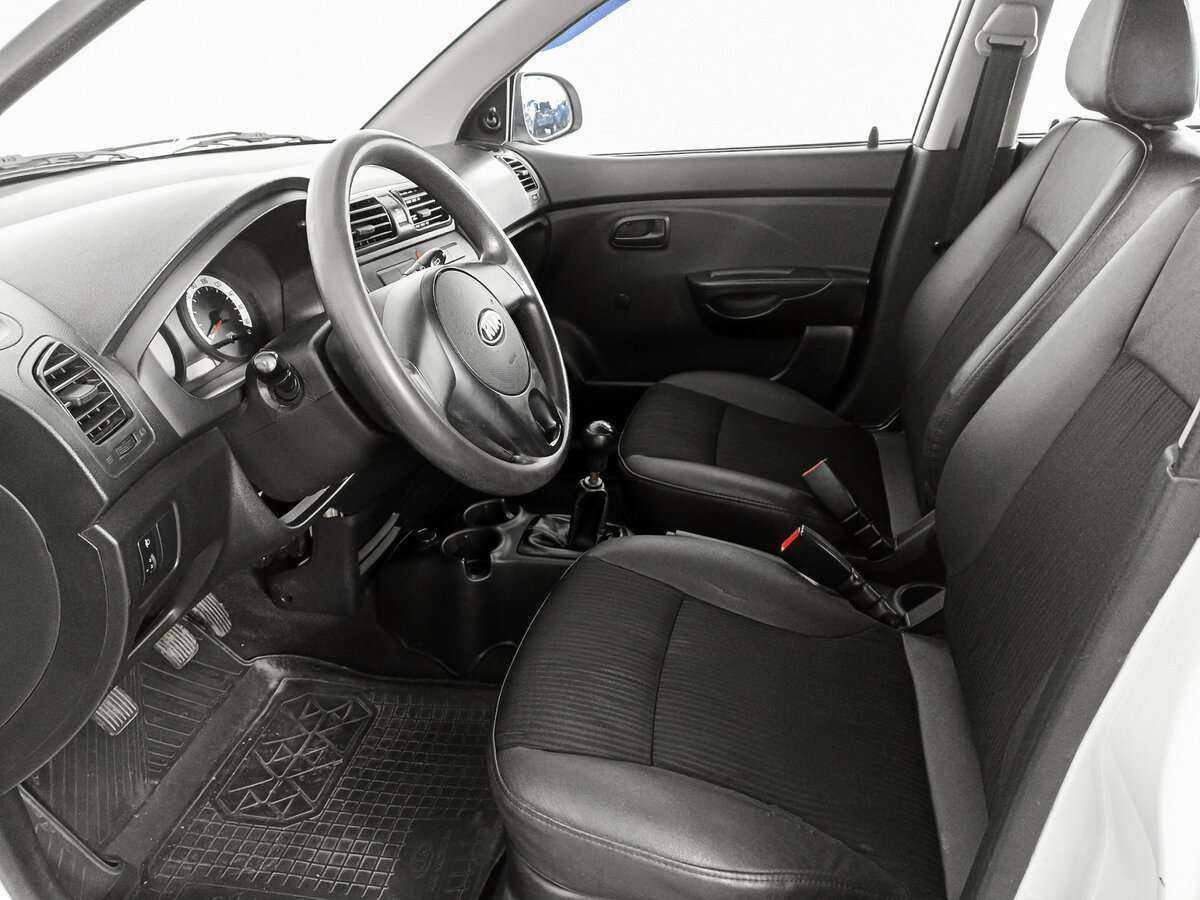 Kia Picanto с пробегом — 2010 год. Фото: #13