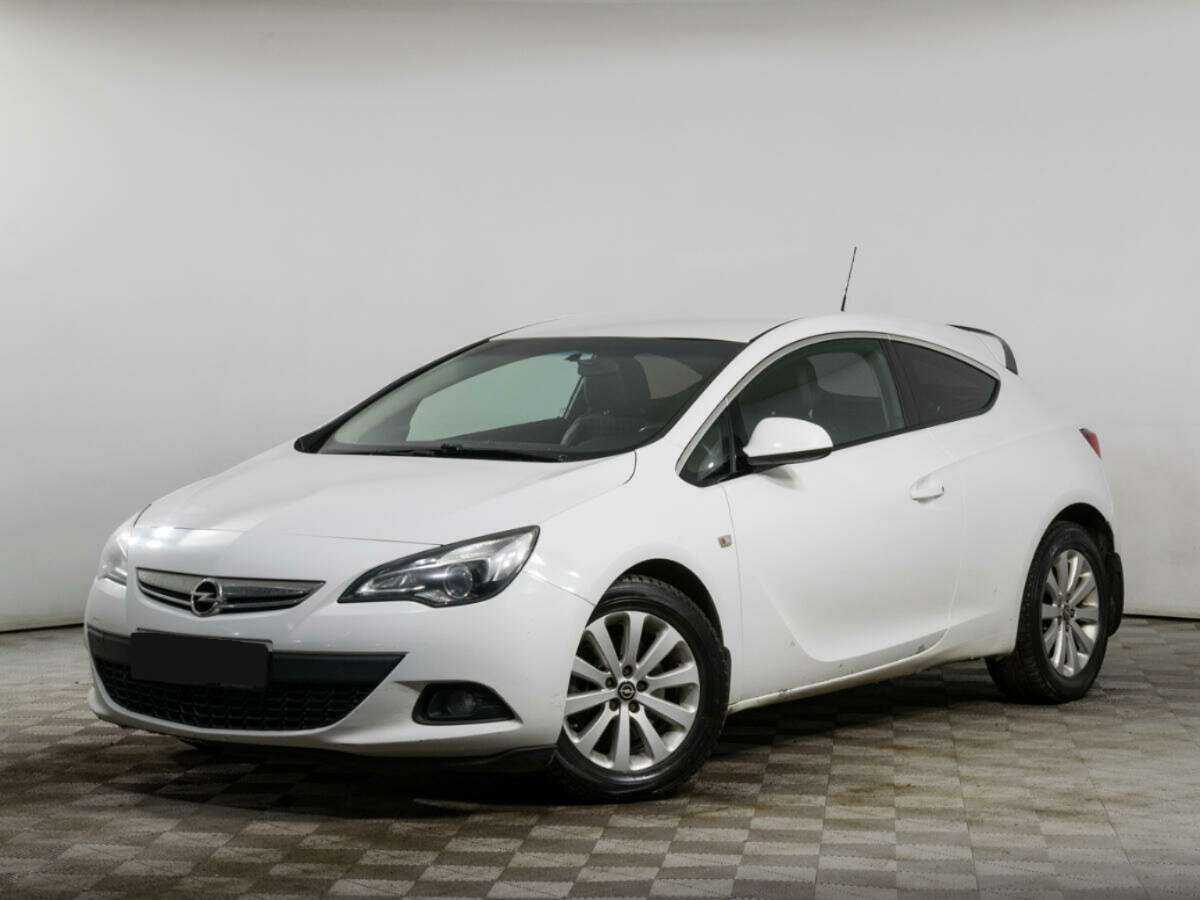 Opel Astra с пробегом — 2012 год. Посмотреть фото
