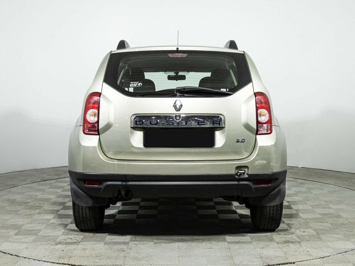Renault Duster с пробегом — 2014 год. Фото: #5