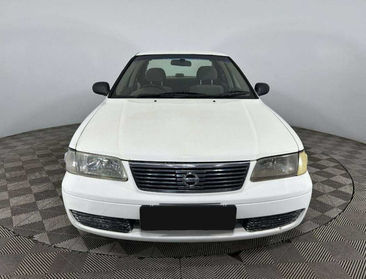 Nissan Sunny с пробегом — 2004 год. Фото: #1