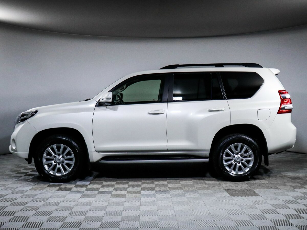 Toyota Land Cruiser Prado с пробегом — 2015 год. Фото: #7