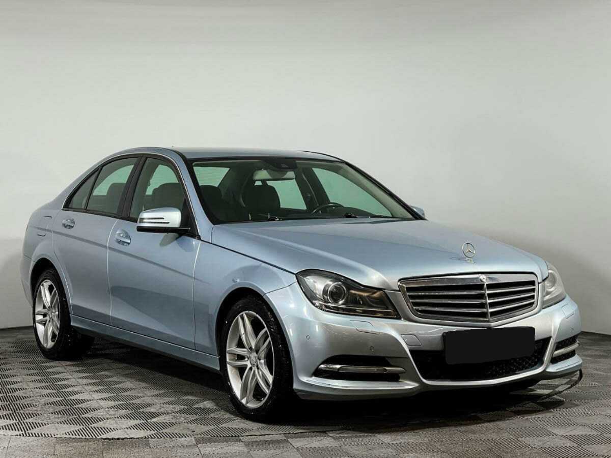 Mercedes-Benz C-Класс с пробегом — 2012 год. Фото: #2