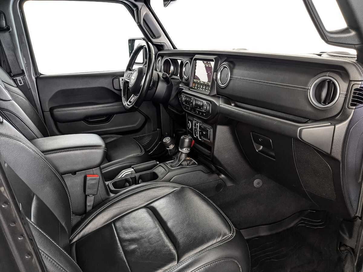 Jeep Wrangler с пробегом — 2019 год. Фото: #8