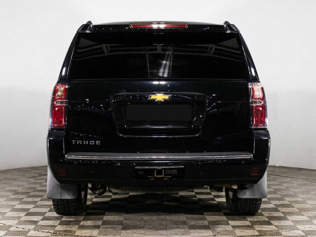 Chevrolet Tahoe с пробегом — 2016 год. Фото: #4