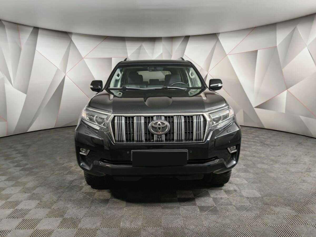 Toyota Land Cruiser Prado с пробегом — 2018 год. Фото: #6