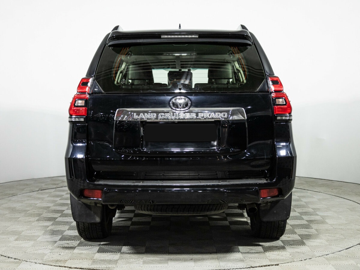Toyota Land Cruiser Prado с пробегом — 2019 год. Фото: #4