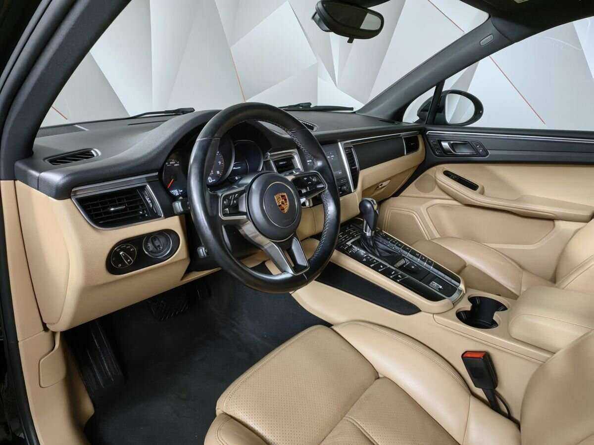 Porsche Macan с пробегом — 2018 год. Фото: #13