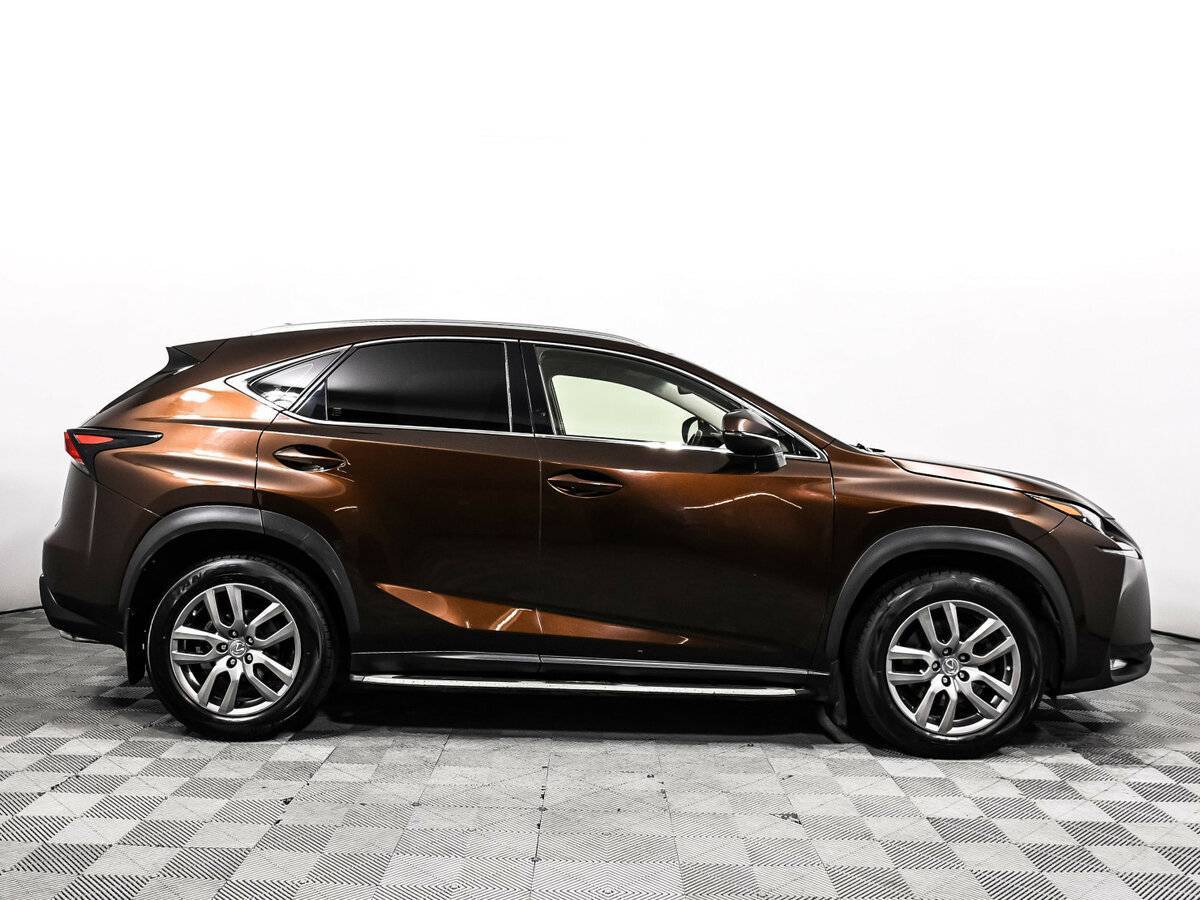 Lexus NX с пробегом — 2016 год. Фото: #3