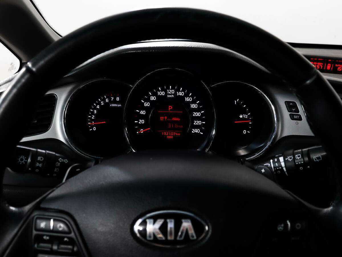 Kia Ceed с пробегом — 2015 год. Фото: #15