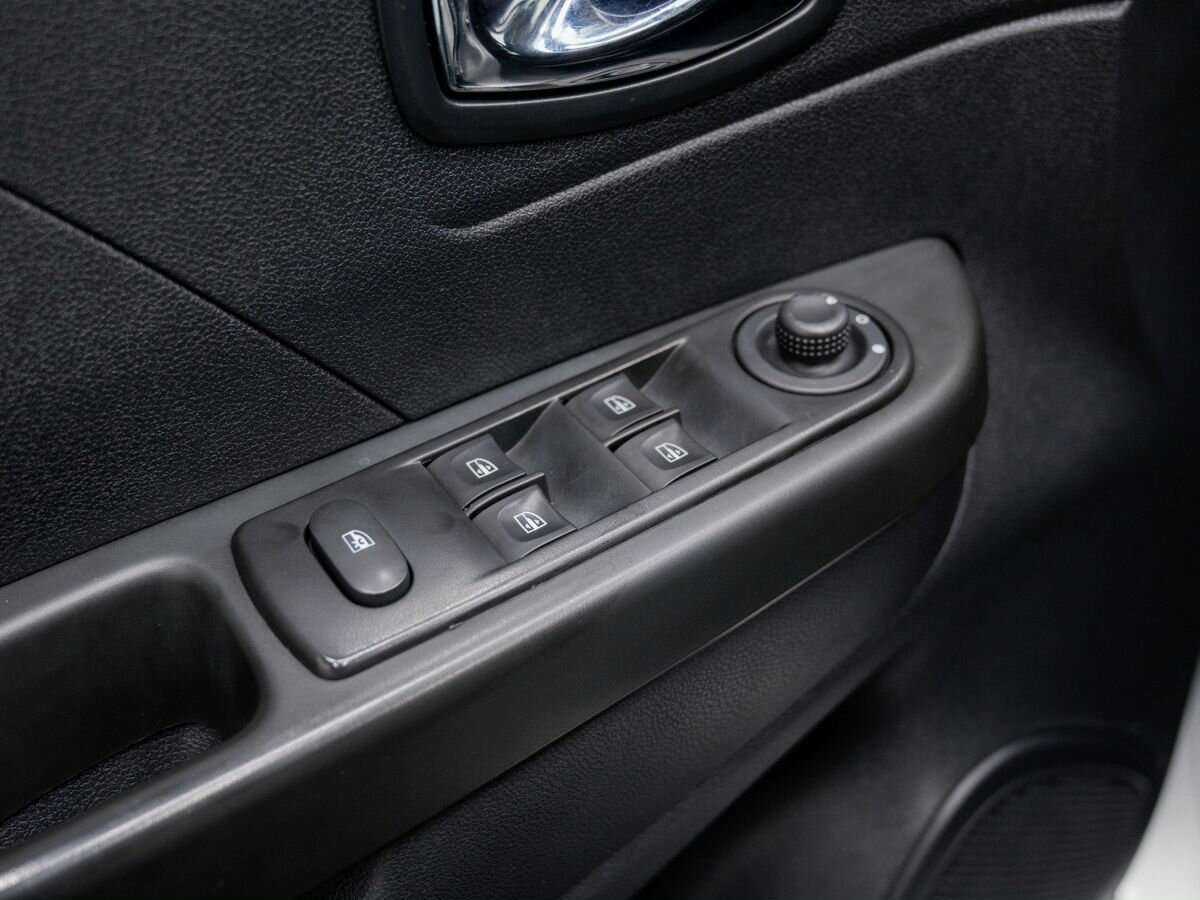 Renault Kaptur с пробегом — 2018 год. Фото: #14
