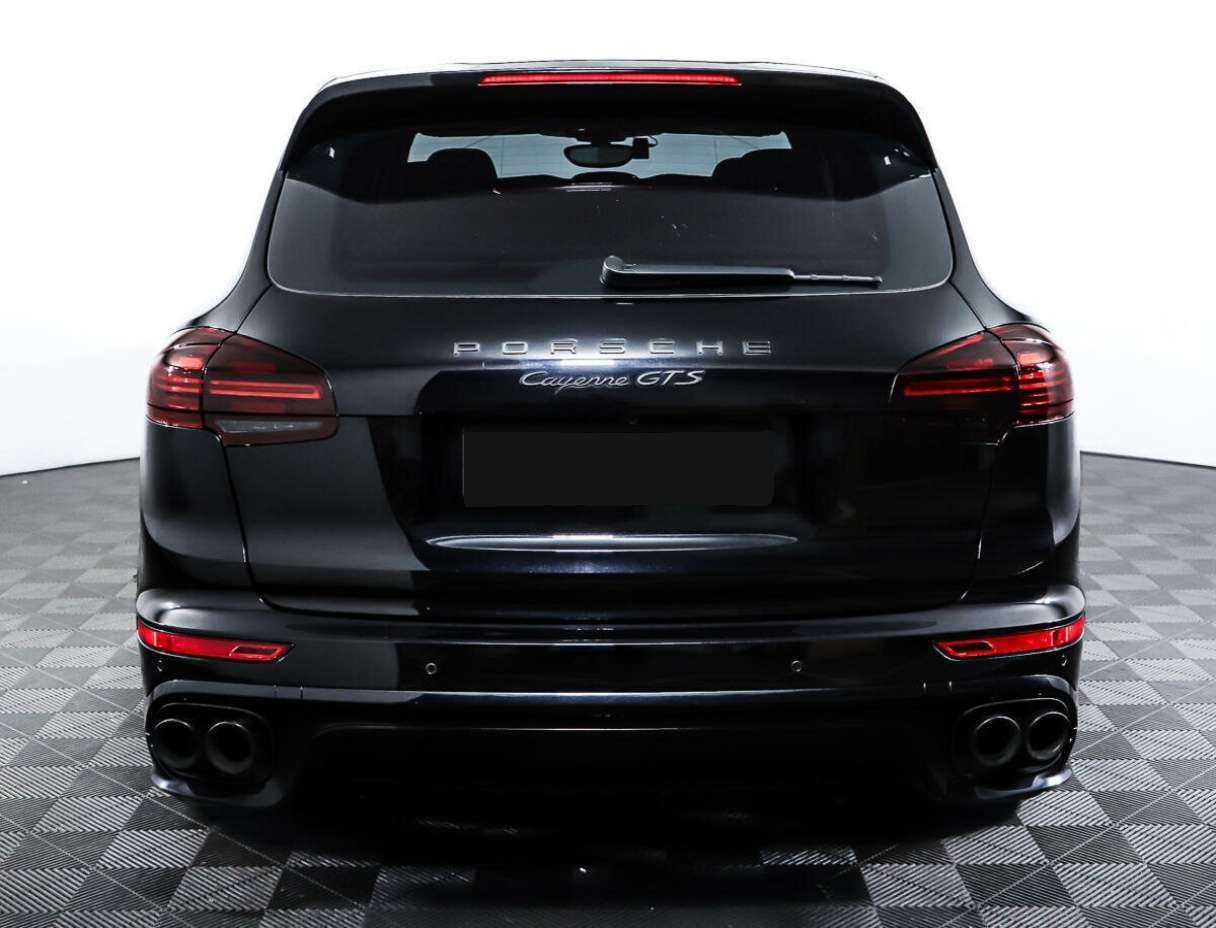 Porsche Cayenne с пробегом — 2015 год. Фото: #5