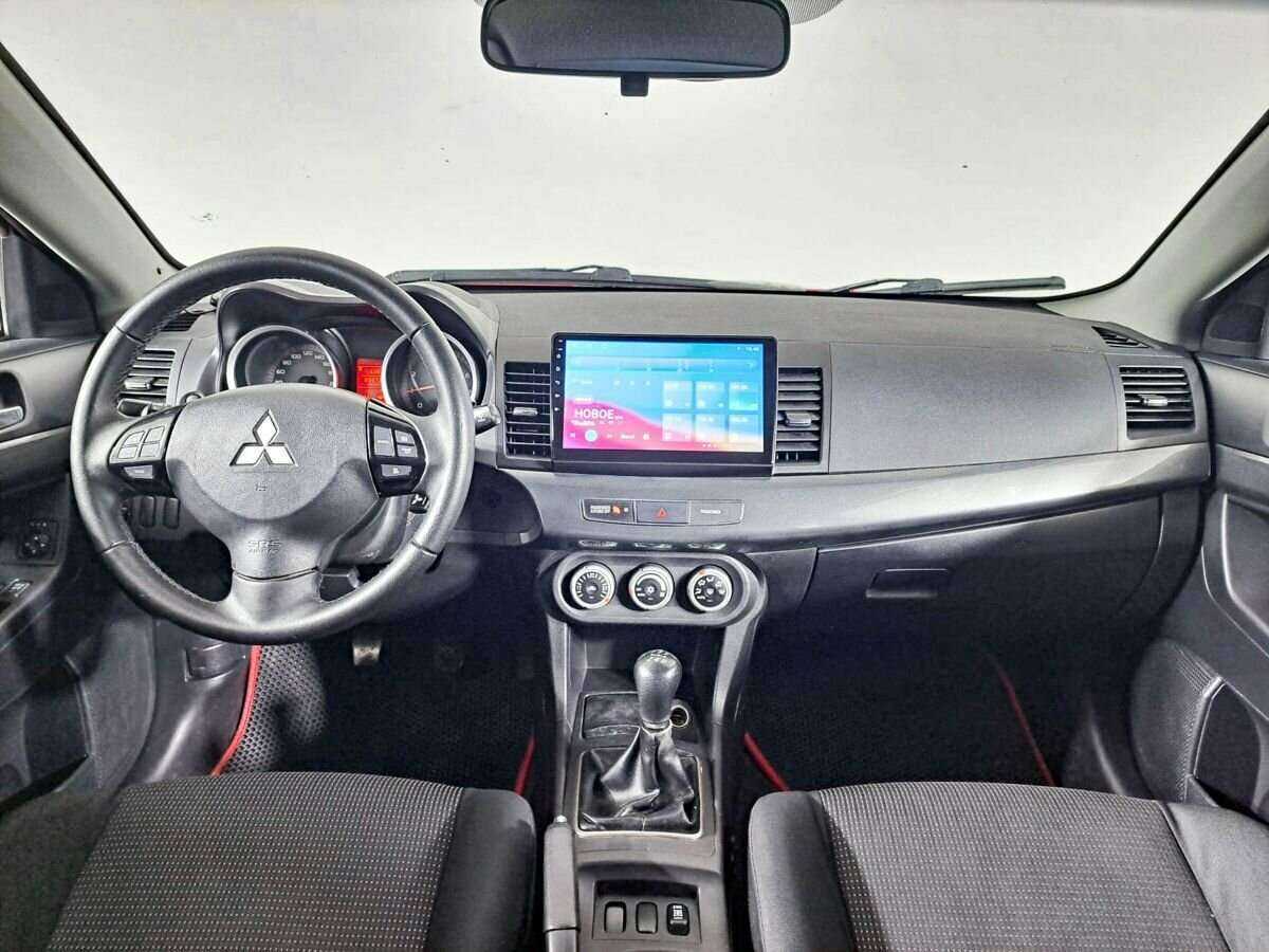 Mitsubishi Lancer с пробегом — 2008 год. Фото: #9