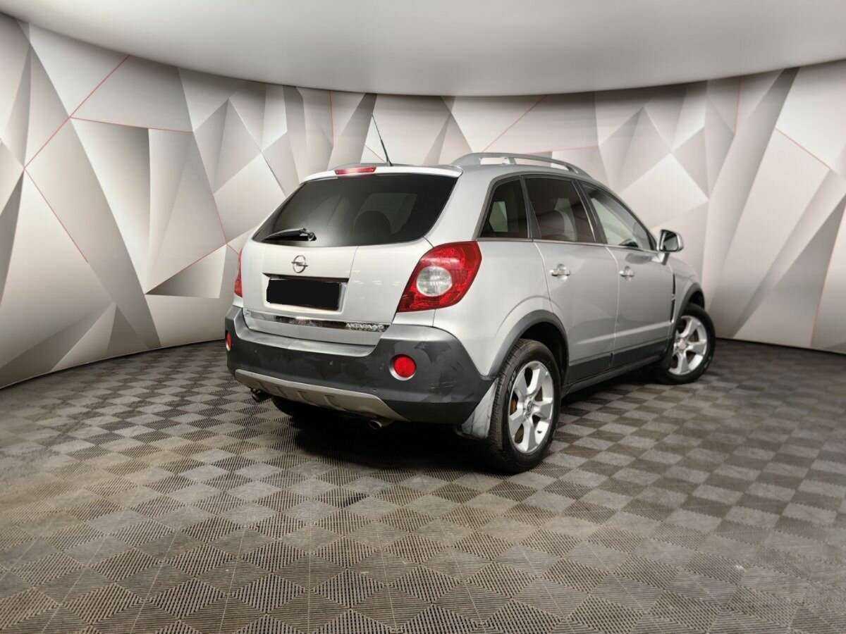 Opel Antara с пробегом — 2008 год. Фото: #1
