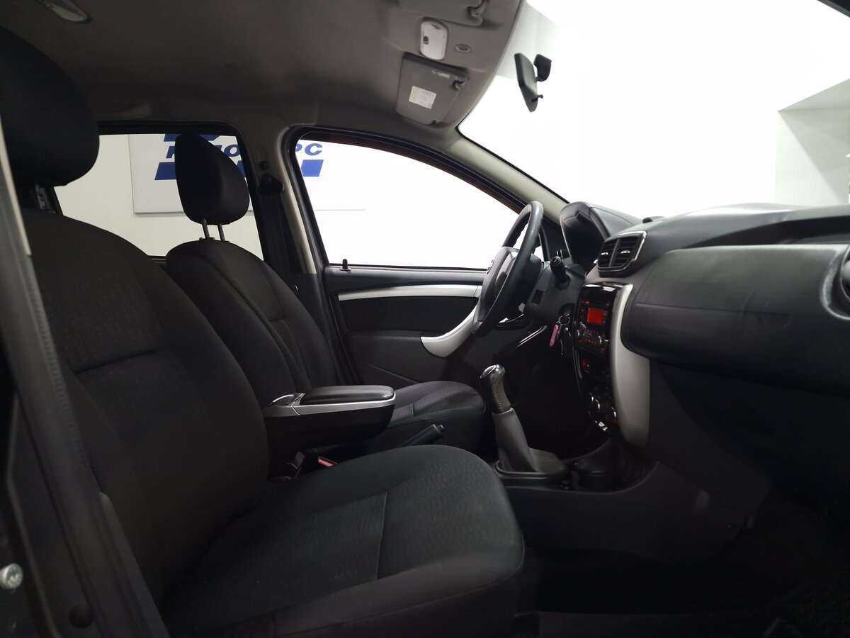 Nissan Terrano с пробегом — 2016 год. Фото: #10