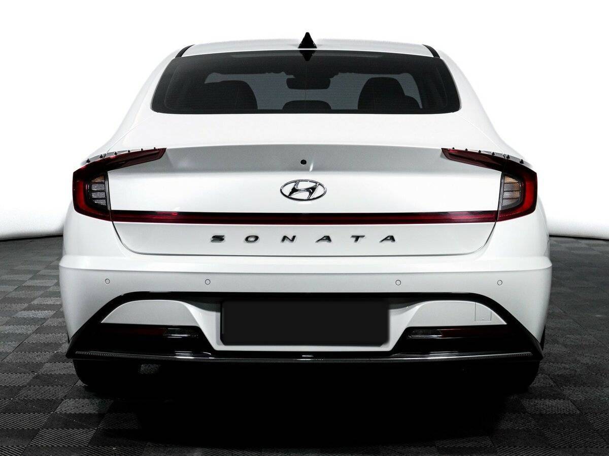 Hyundai Sonata с пробегом — 2021 год. Фото: #5