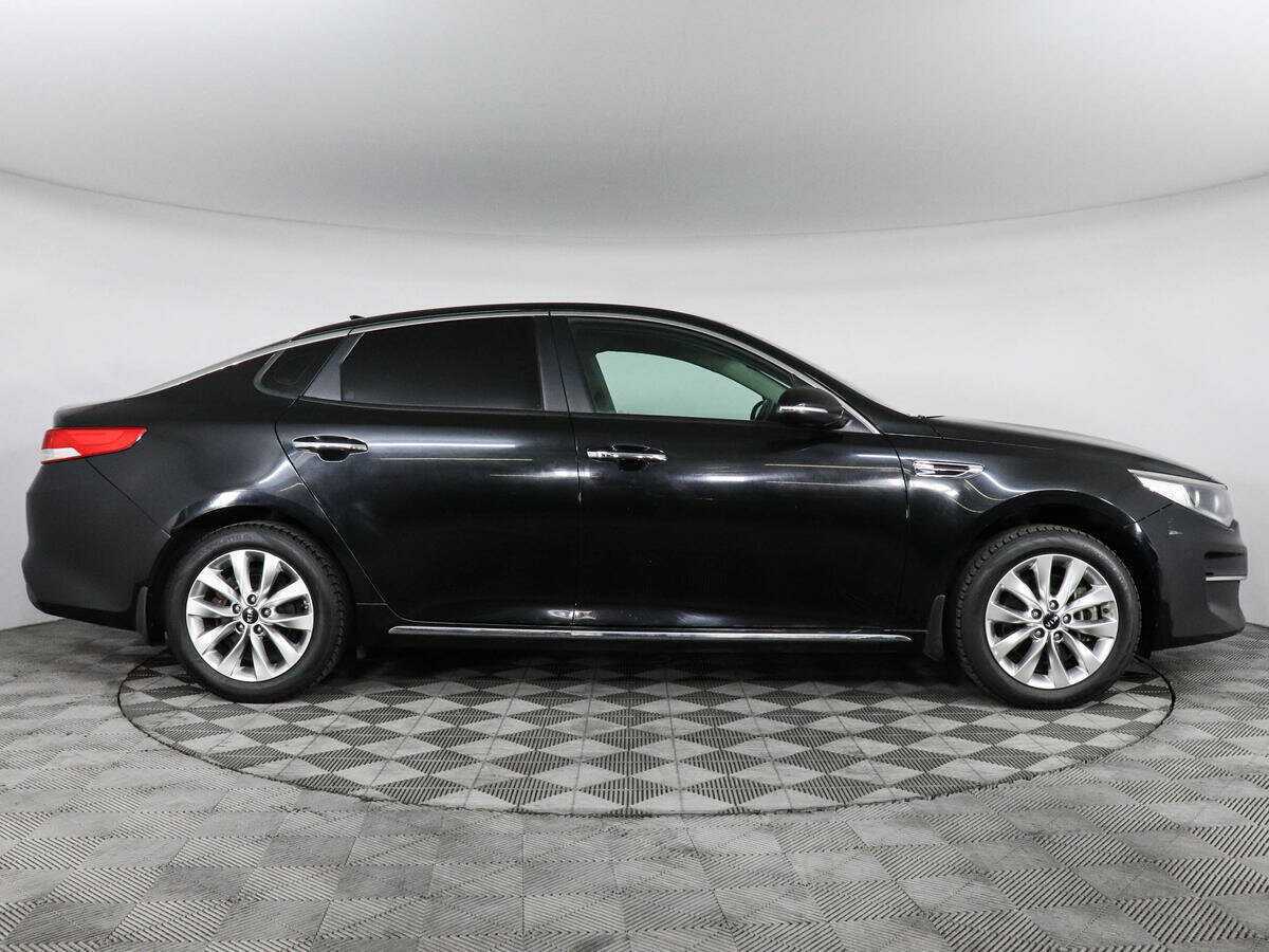 Kia Optima с пробегом — 2017 год. Фото: #3