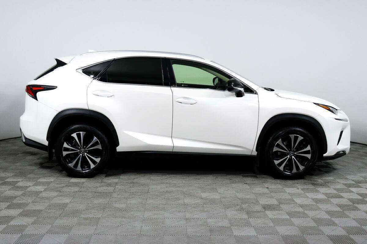 Lexus NX с пробегом — 2019 год. Фото: #3