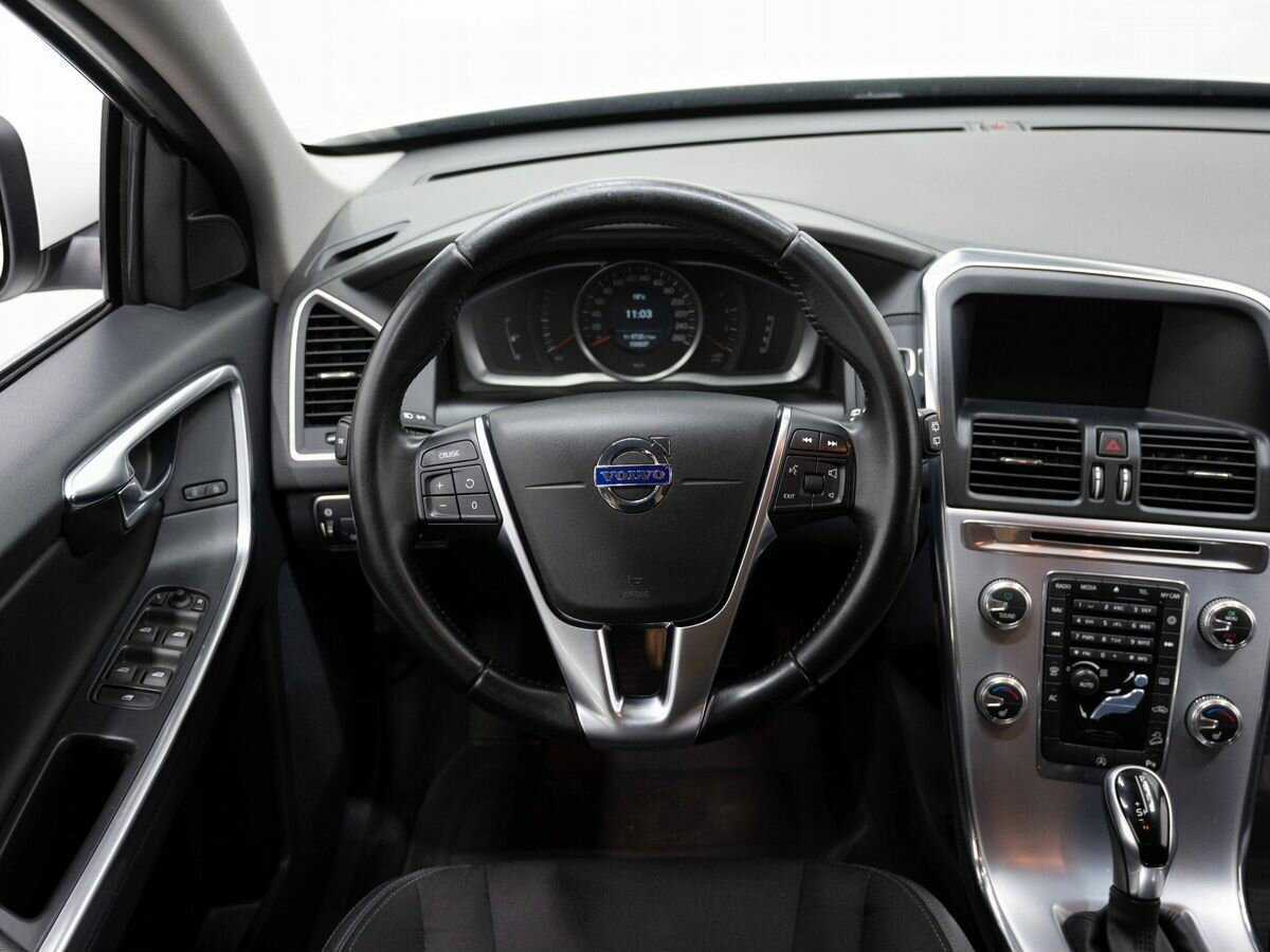 Volvo XC60 с пробегом — 2017 год. Фото: #13