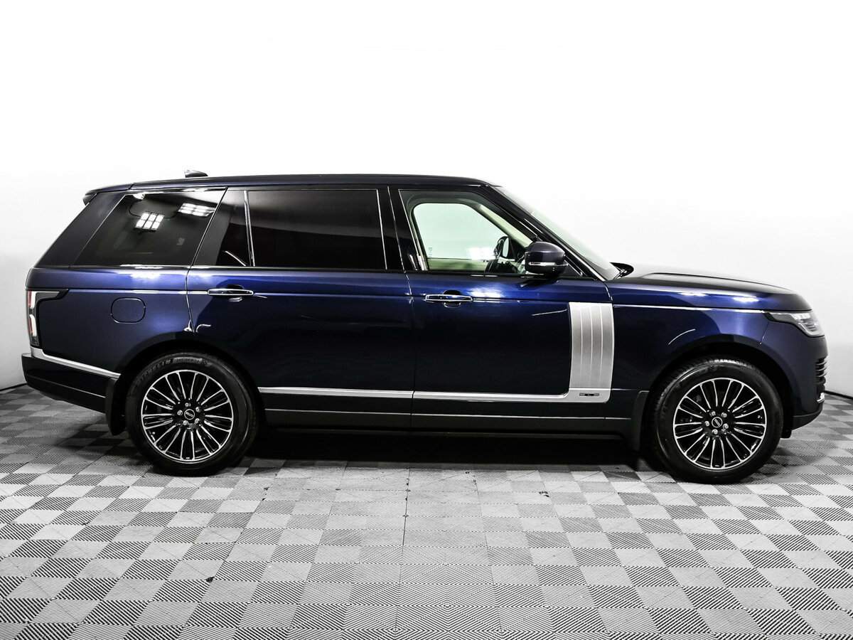 Land Rover Range Rover с пробегом — 2018 год. Фото: #3