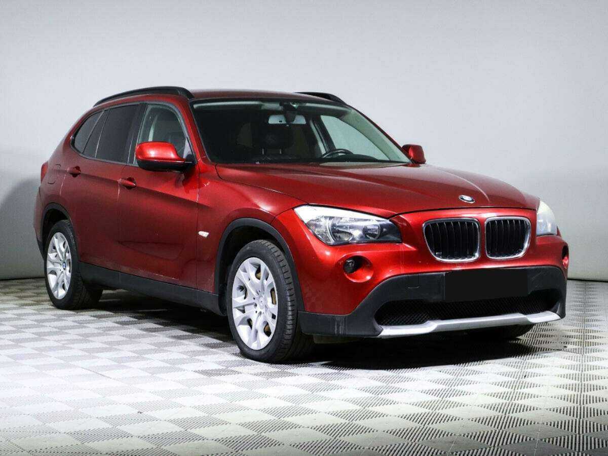 BMW X1 с пробегом — 2011 год. Фото: #2