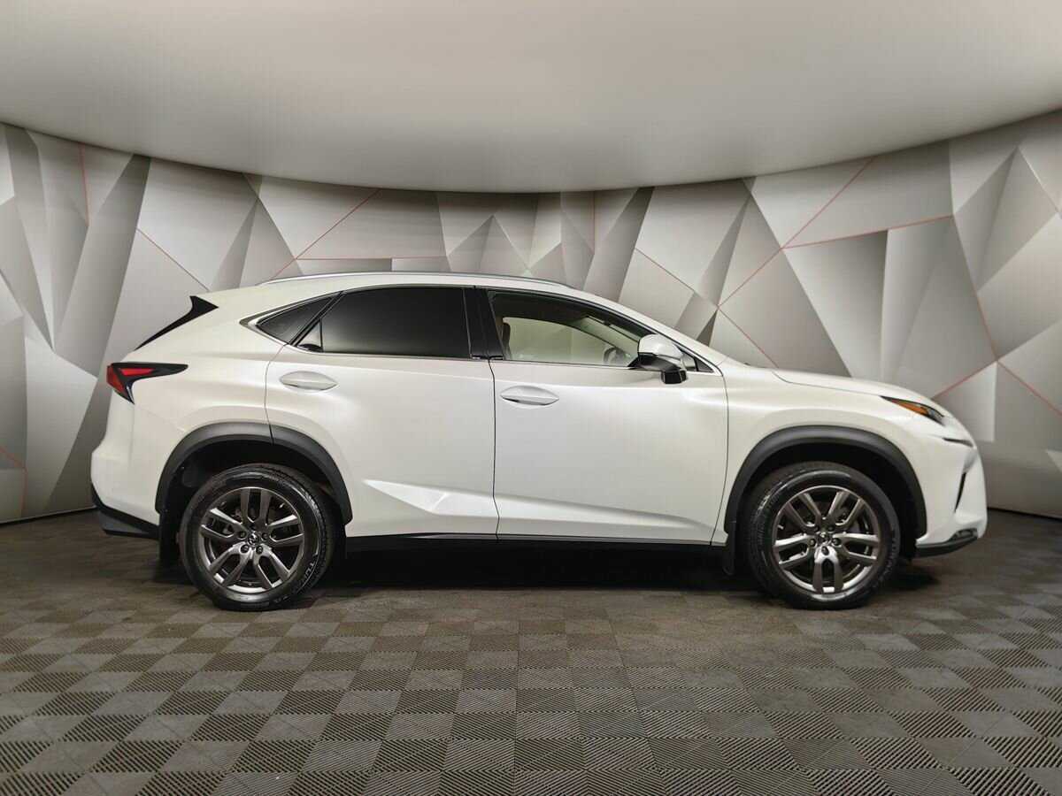 Lexus NX с пробегом — 2021 год. Фото: #5