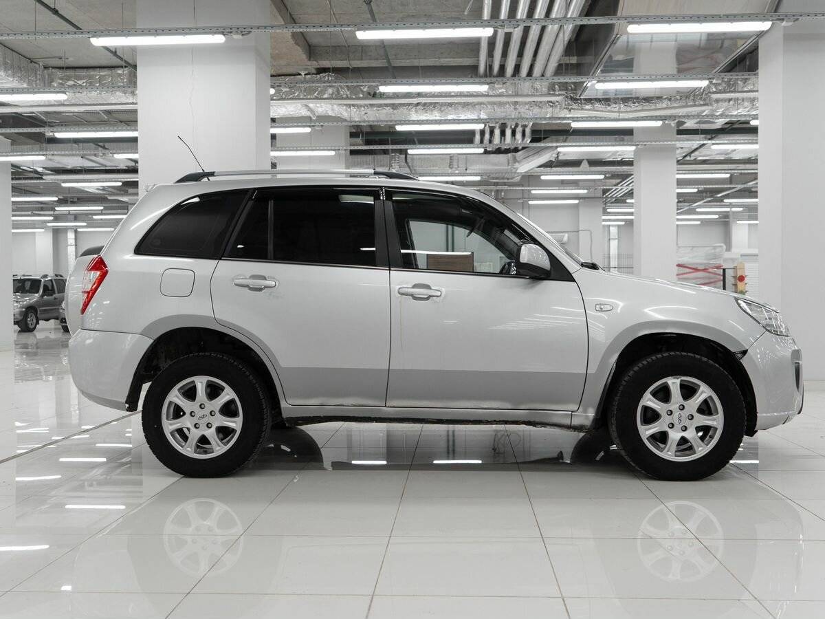 Chery Tiggo (T11) с пробегом — 2014 год. Фото: #4