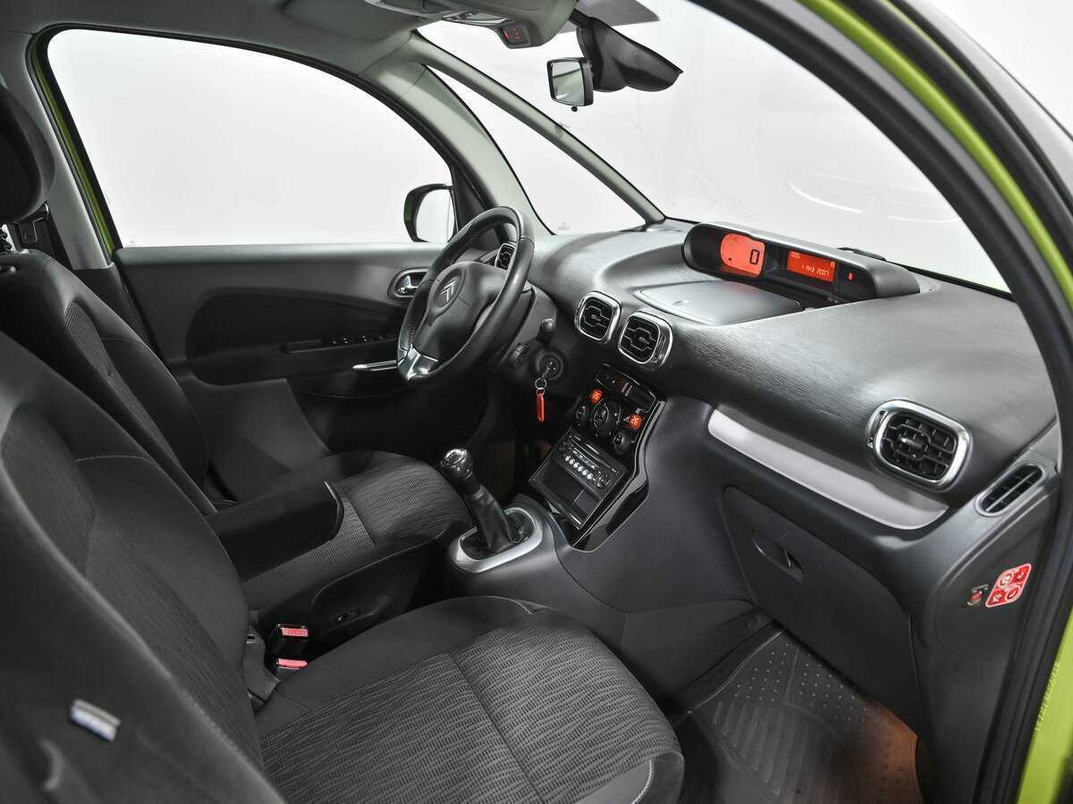 Citroen C3 Picasso с пробегом — 2012 год. Фото: #18