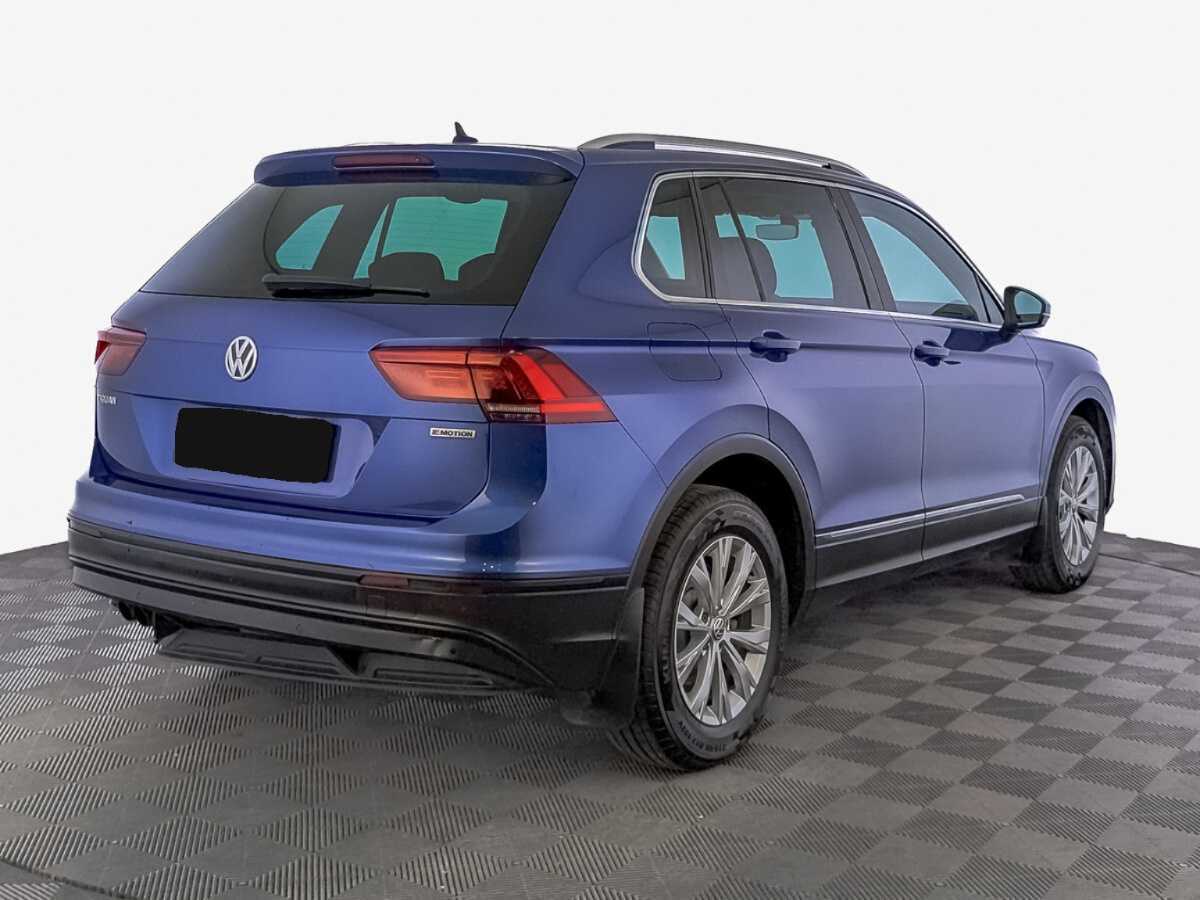 Volkswagen Tiguan с пробегом — 2018 год. Фото: #4